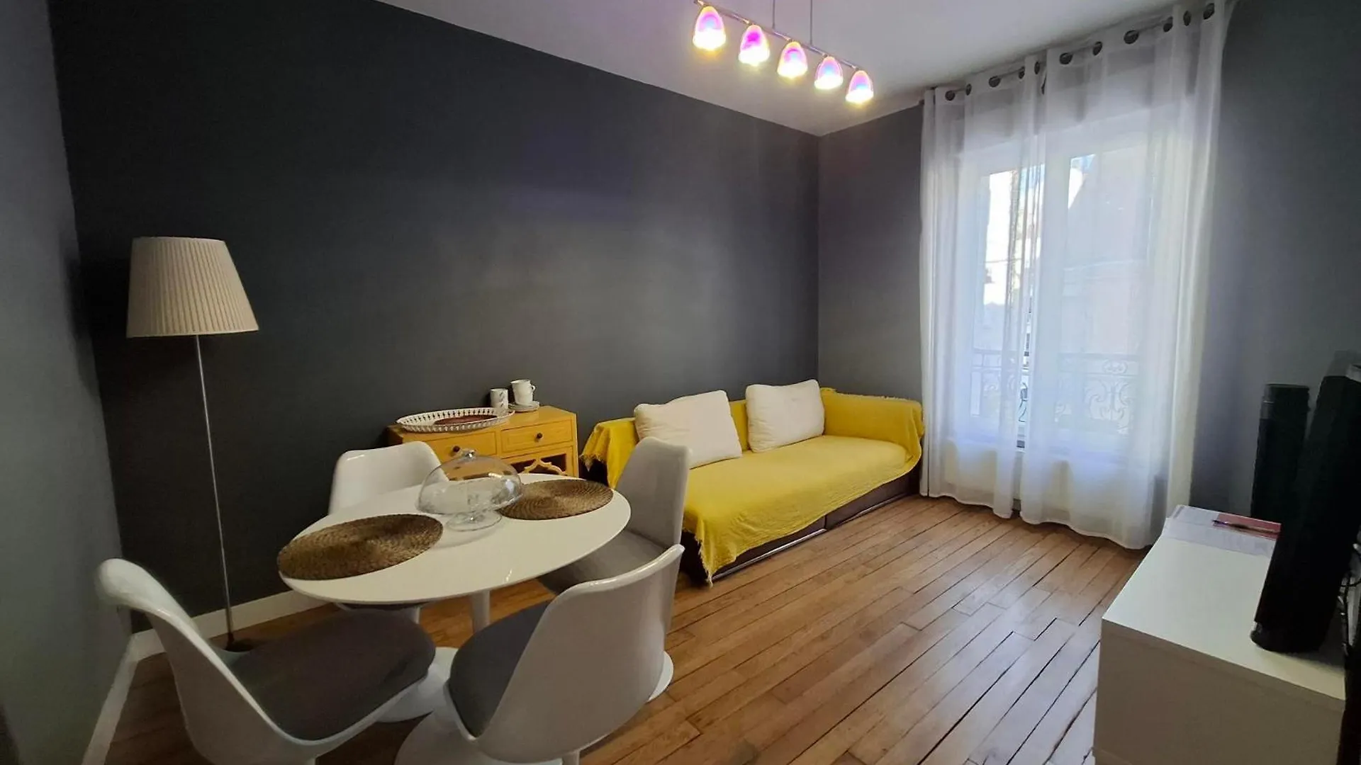 F2 Cosy Aux Portes De Paris - 6 Min De Rer De Paris Gare De Lyon Maisons-Alfort France